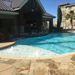 Beautiful Large 1 Bedroom/ 1 Bath Condo in The Woodlands