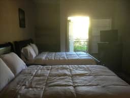 Beautiful Large 1 Bedroom/ 1 Bath Condo in The Woodlands - Image 3