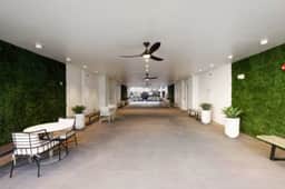 Fountain View 2B/2B Luxury Apt Near Galleria - Image 2