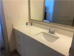 Fully Furnished pool view 2b/2b Apartment in the Galleria - Image 5