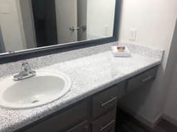 Lavish Apartment near Houston Medical Center - Image 3