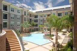 Luxury Apartment by Texas Medical Center** - Image 3