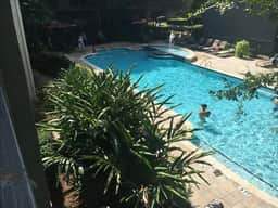 Pool View 2 Bedroom/2 Bath Condo in Houston's Medical Center - Image 5