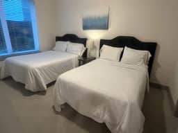 Spacious 2 bed/2bath in the Galleria - Image 5