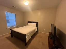 Spacious 3 Bed/2Bath House in Conroe - Image 4