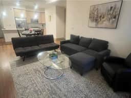 Stylish 2 Bedroom / 2. Bath Furnished Retreat by Galleria - Image 2