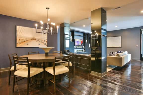 Modern 2 Bed, 2 Bath Near Texas Medical Center - Image 1