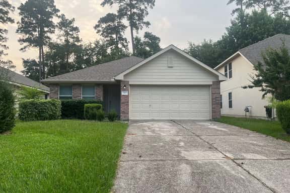 Spacious 3 Bed/2Bath House in Conroe - Image 1