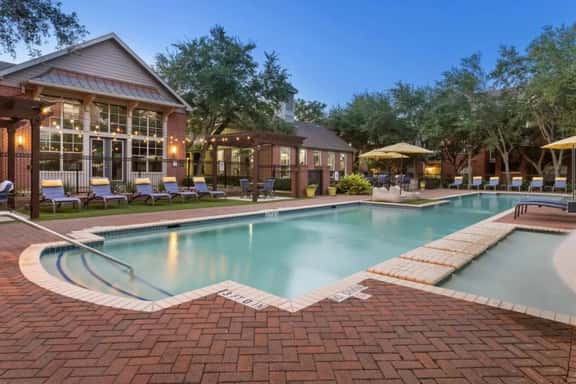 Furnished 2BR Near Medical Center Houston - Image 1