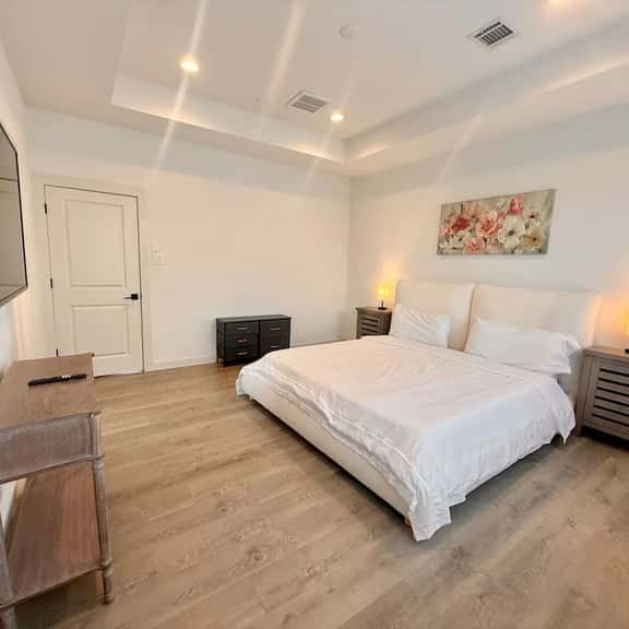 Beautiful Townhome near Downtown HTX & Med Center - Image 1