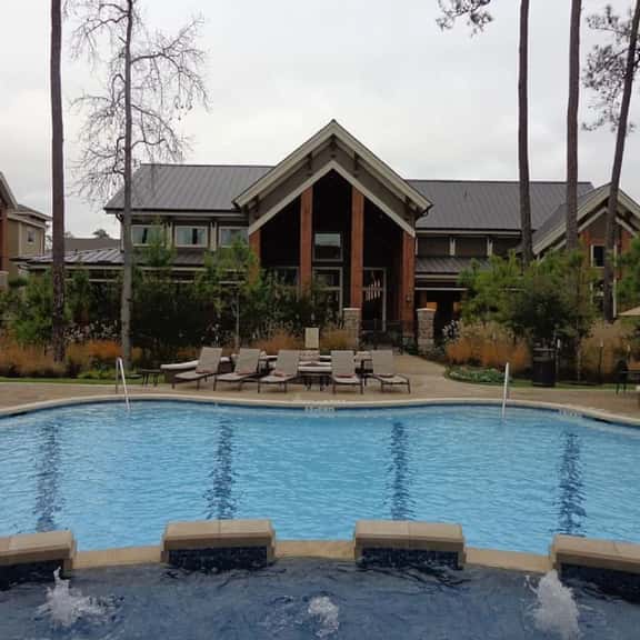 Gorgeous Pool View 1 Bedroom / 1 Bath Condo in The - Image 1