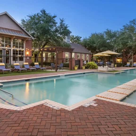 Furnished 2BR Near Medical Center Houston - Image 1