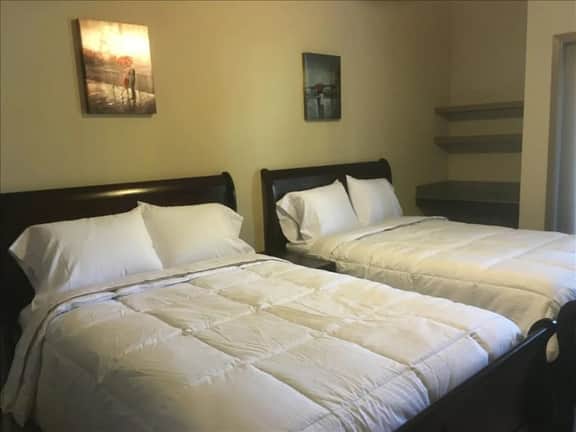 Beautiful Large 1 Bedroom/ 1 Bath Condo in The Woodlands - Image 2