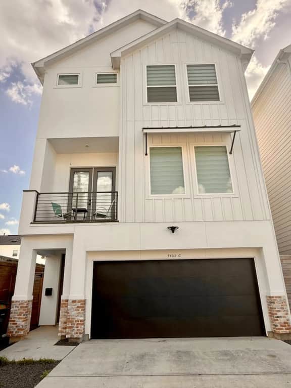 Beautiful Townhome near Downtown HTX & Med Center - Image 3
