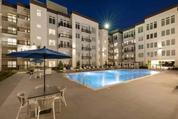 Fountain View 2B/2B Luxury Apt Near Galleria - Image 3