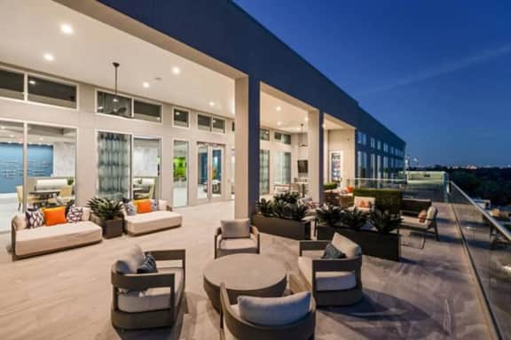 Galleria Furnished 2-Bed, 2-Bath Apt in Houston - Image 4