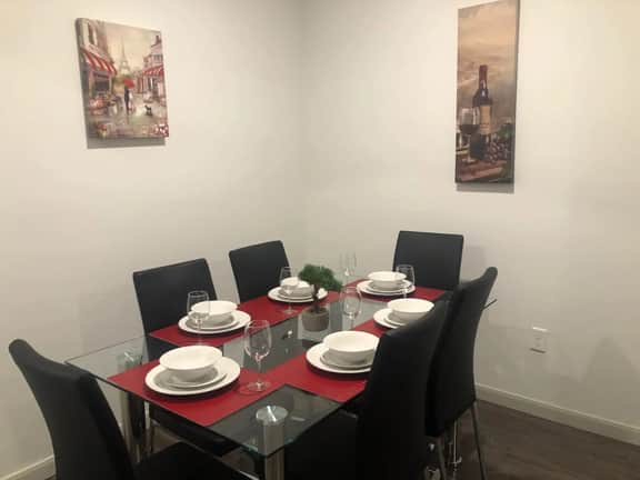Lavish Apartment near Houston Medical Center - Image 5