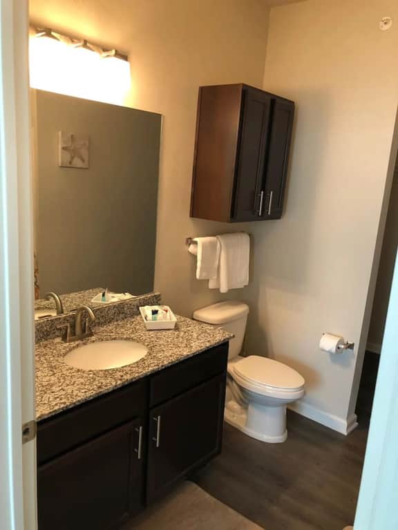 Luxurious Apartment Living in Tomball, TX - Image 3