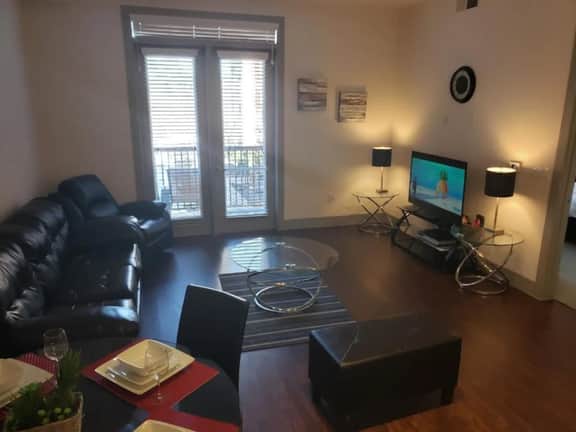 Resort Style 2 bed/2 bath Apartment in Spring, Tx - Image 2