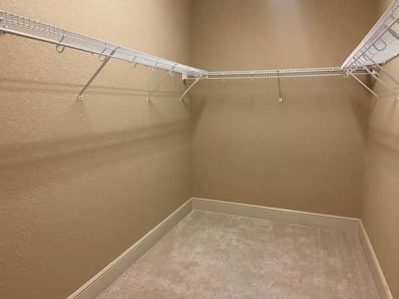 Spacious 4 Bed/2 Bath Home in the Woodlands - Image 5