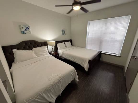 Furnished 2BR Near Medical Center Houston - Image 4