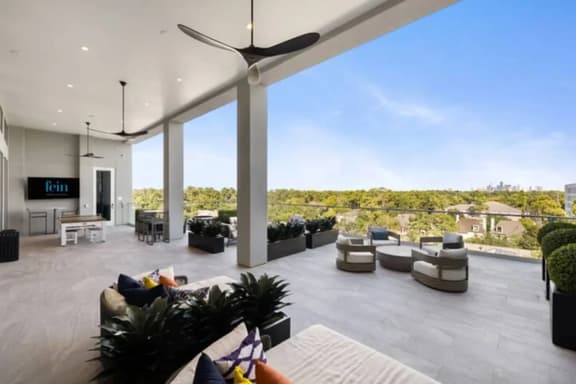 Furnished 3-Bed,2.5-Bath Apt Near Galleria Houston - Image 1