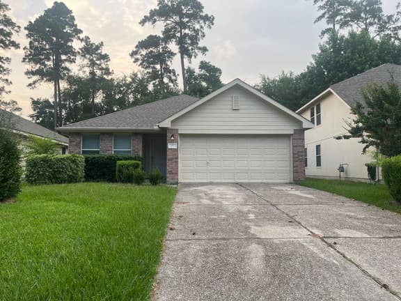 Spacious 3 Bed/2Bath House in Conroe - Image 1